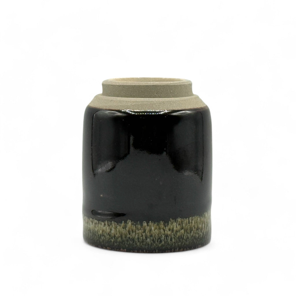 Inoue Tea Tetsu Black Mino-yaki Yunomi - Japanese Teacup