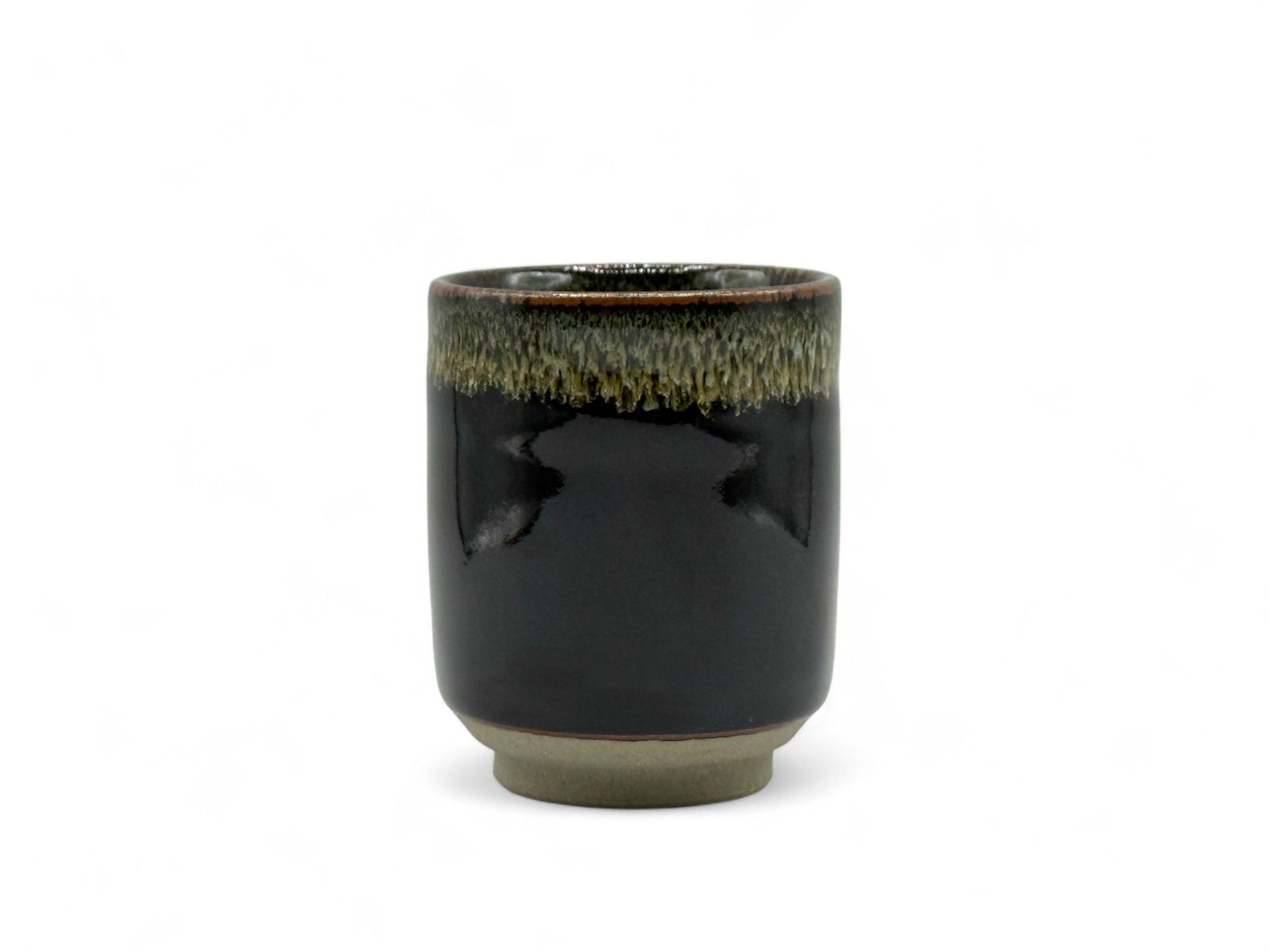 Inoue Tea Tetsu Black Mino-yaki Yunomi - Japanese Teacup