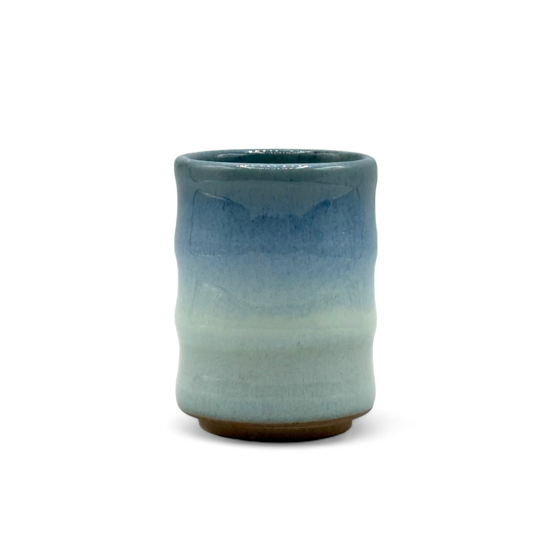 Inoue Tea Ranyu Nagashi Blue Mino-yaki Yunomi - Japanese Teacup