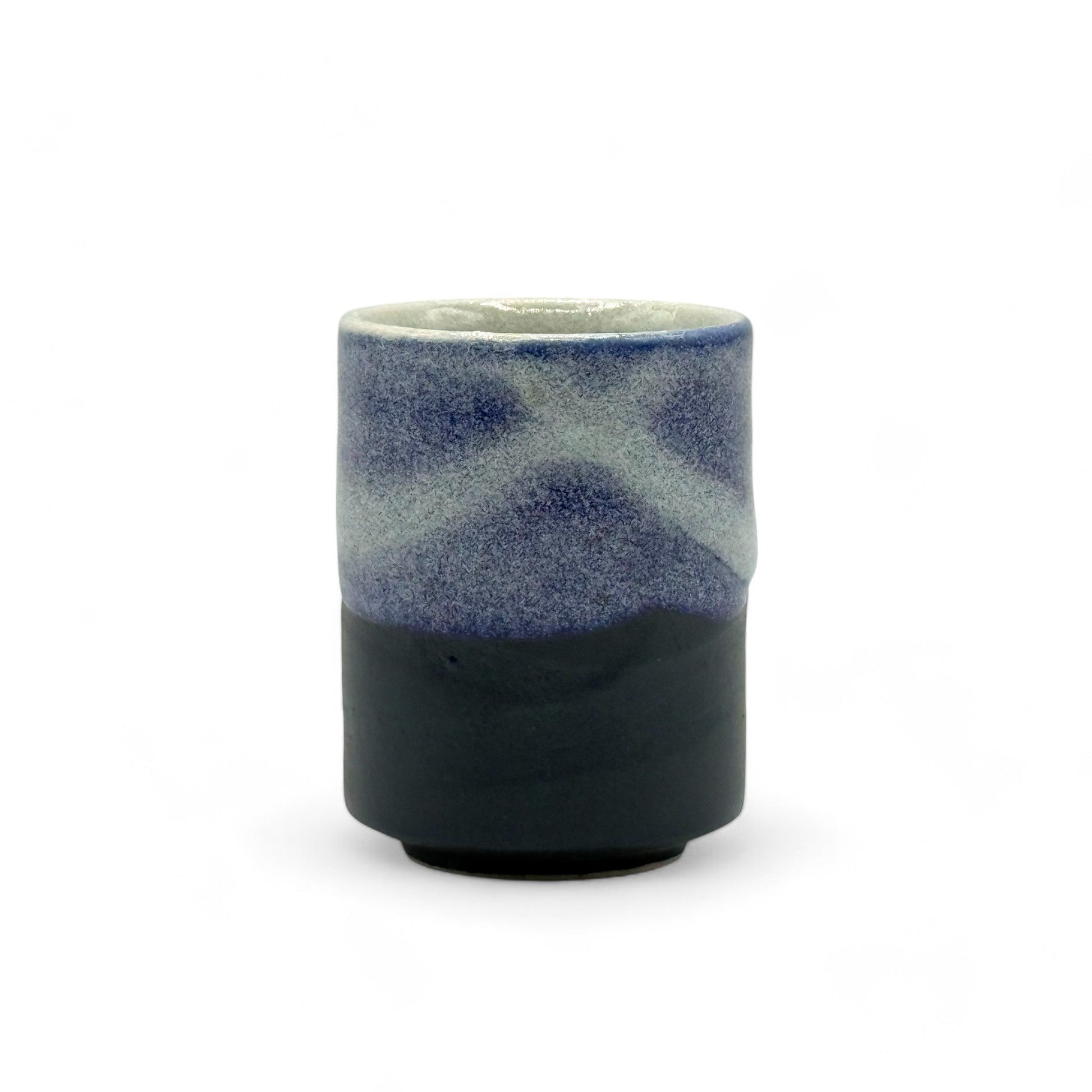 Inoue Tea Ruri Kesho Black Mino-yaki Yunomi - Japanese Teacup