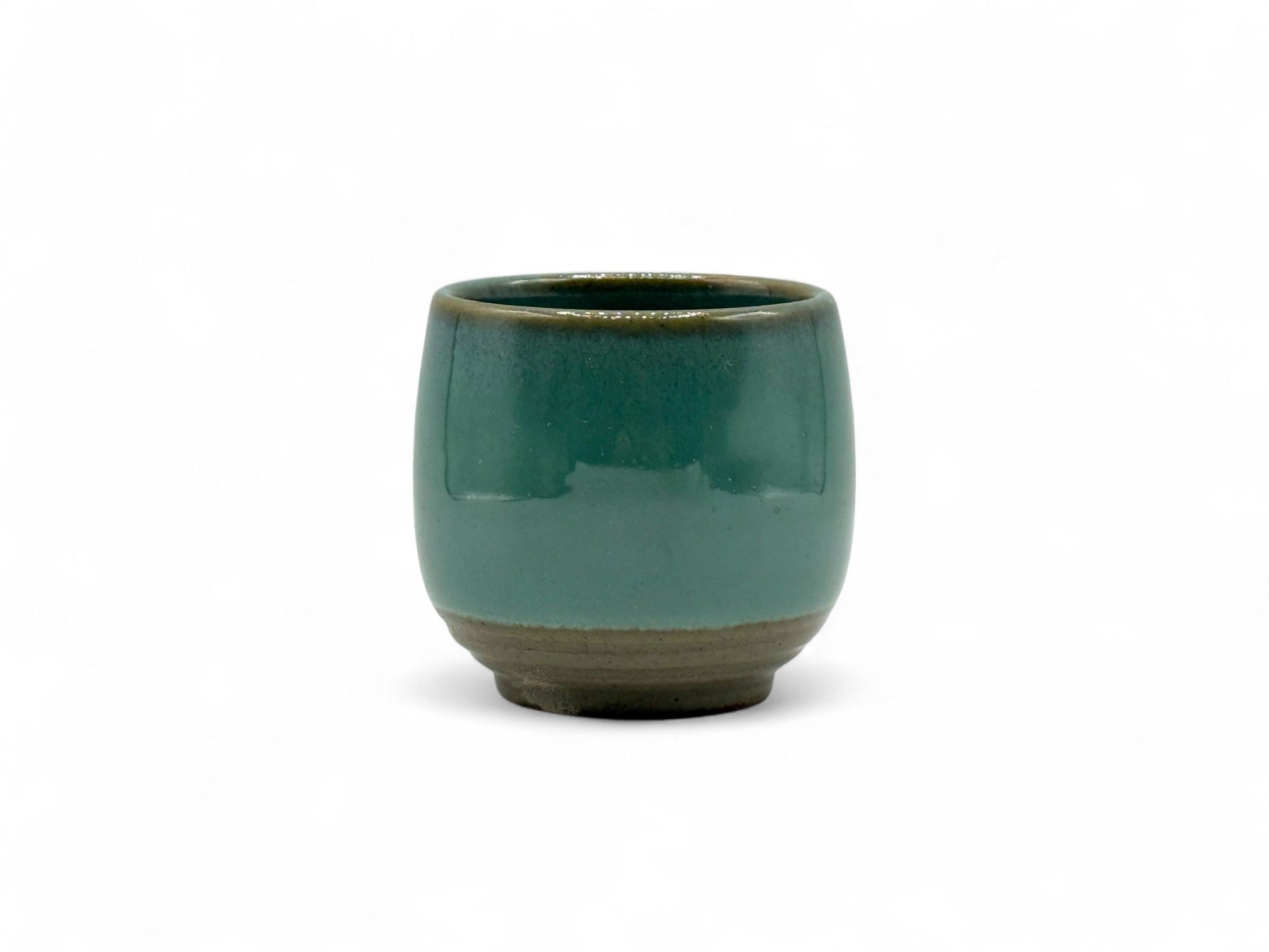 Inoue Tea Hisuitaru Green Mino-yaki Yunomi - Japanese Teacup