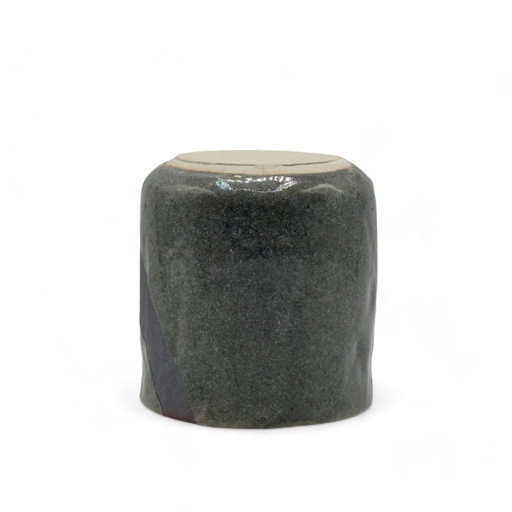 Inoue Nezumi Shino Gray Sankaku Mino-yaki Yunomi - Japanese Teacup