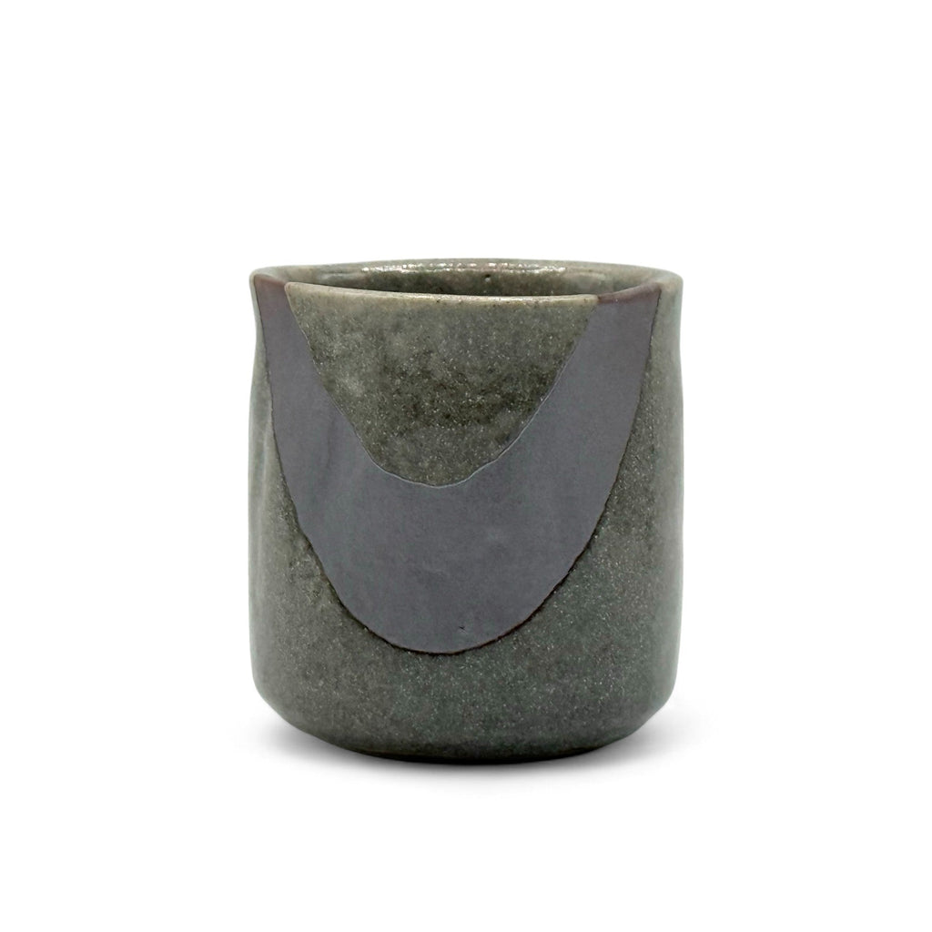 Inoue Nezumi Shino Gray Sankaku Mino-yaki Yunomi - Japanese Teacup