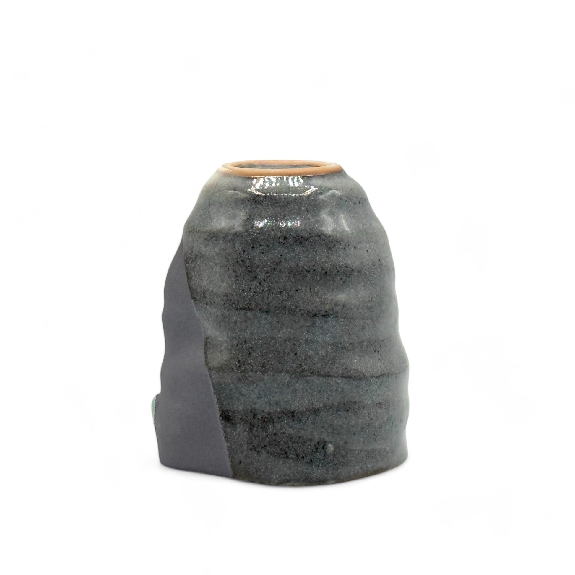 Inoue Tea Nezumi Shinrokubei Gray Mino-yaki Yunomi - Japanese Teacup