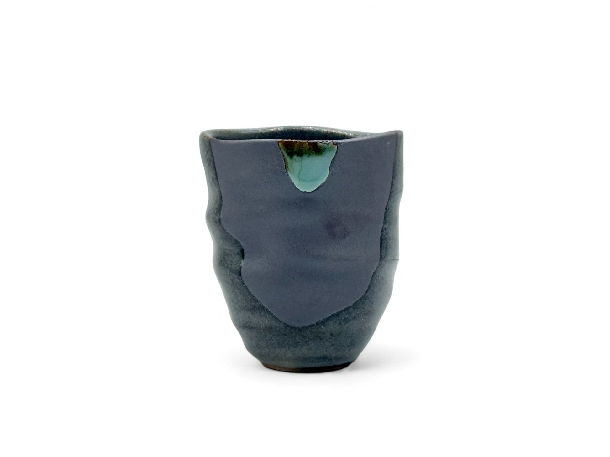 Inoue Tea Nezumi Shinrokubei Gray Mino-yaki Yunomi - Japanese Teacup