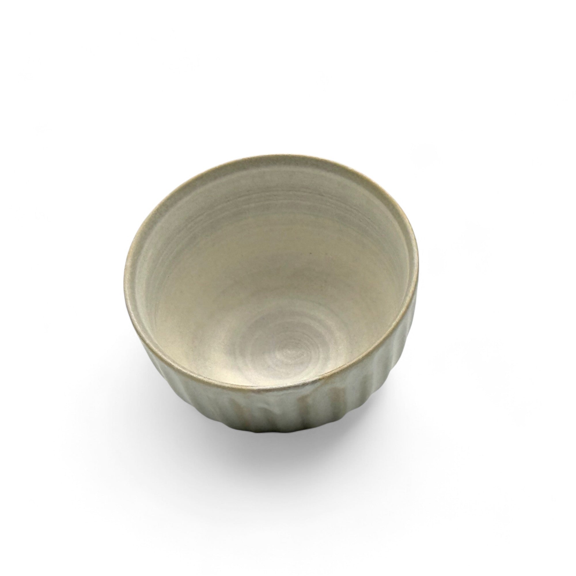 Inoue Tea Kiku Kohiki White Mino-yaki Yunomi - Japanese Sencha Teacup, a ceramic teacup with a traditional design.