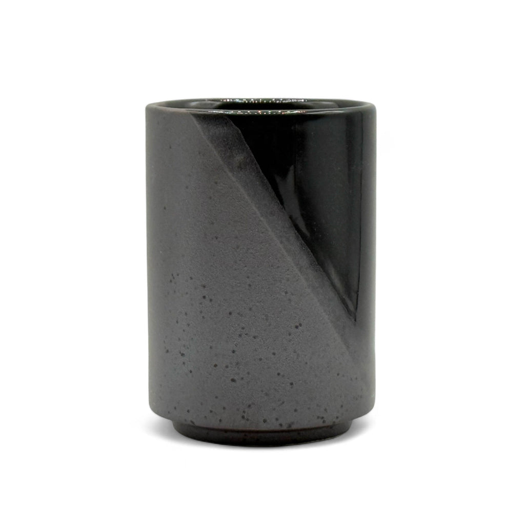 Inoue Kokuyu Black Mino-yaki Yunomi - Japanese Teacup