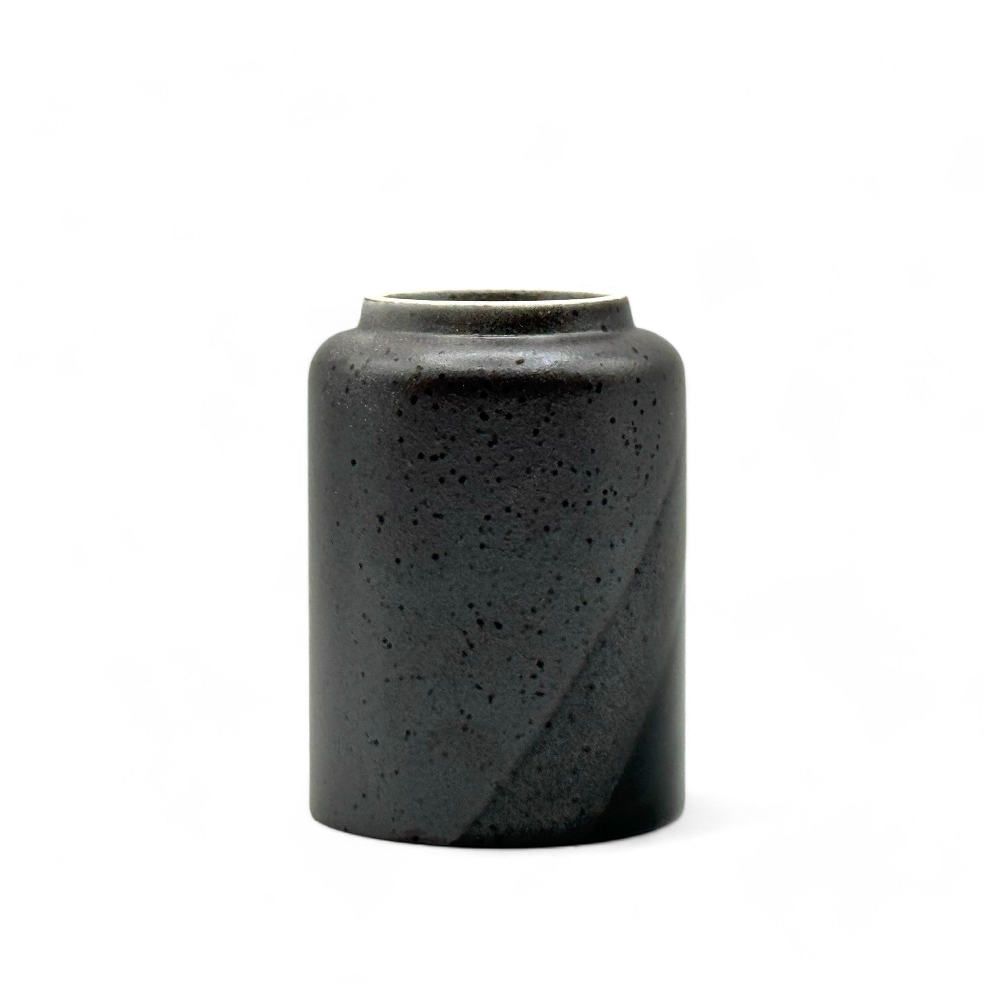 Inoue Tea Kimura Black Shigaraki-yaki Yunomi - Japanese Teacup, showcasing a traditional black ceramic tea cup with a smooth finish.