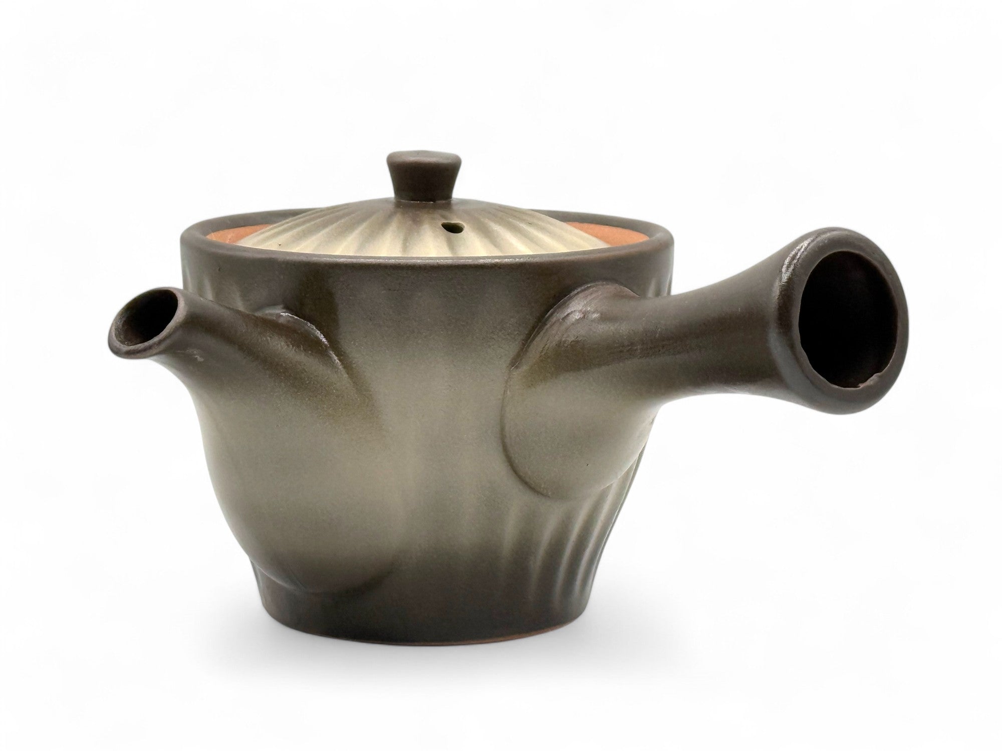 Inoue Tea Kinsai Ibushi Brown Tokoname-yaki Kyusu - Japanese Teapot, featuring a traditional design and rich brown color.