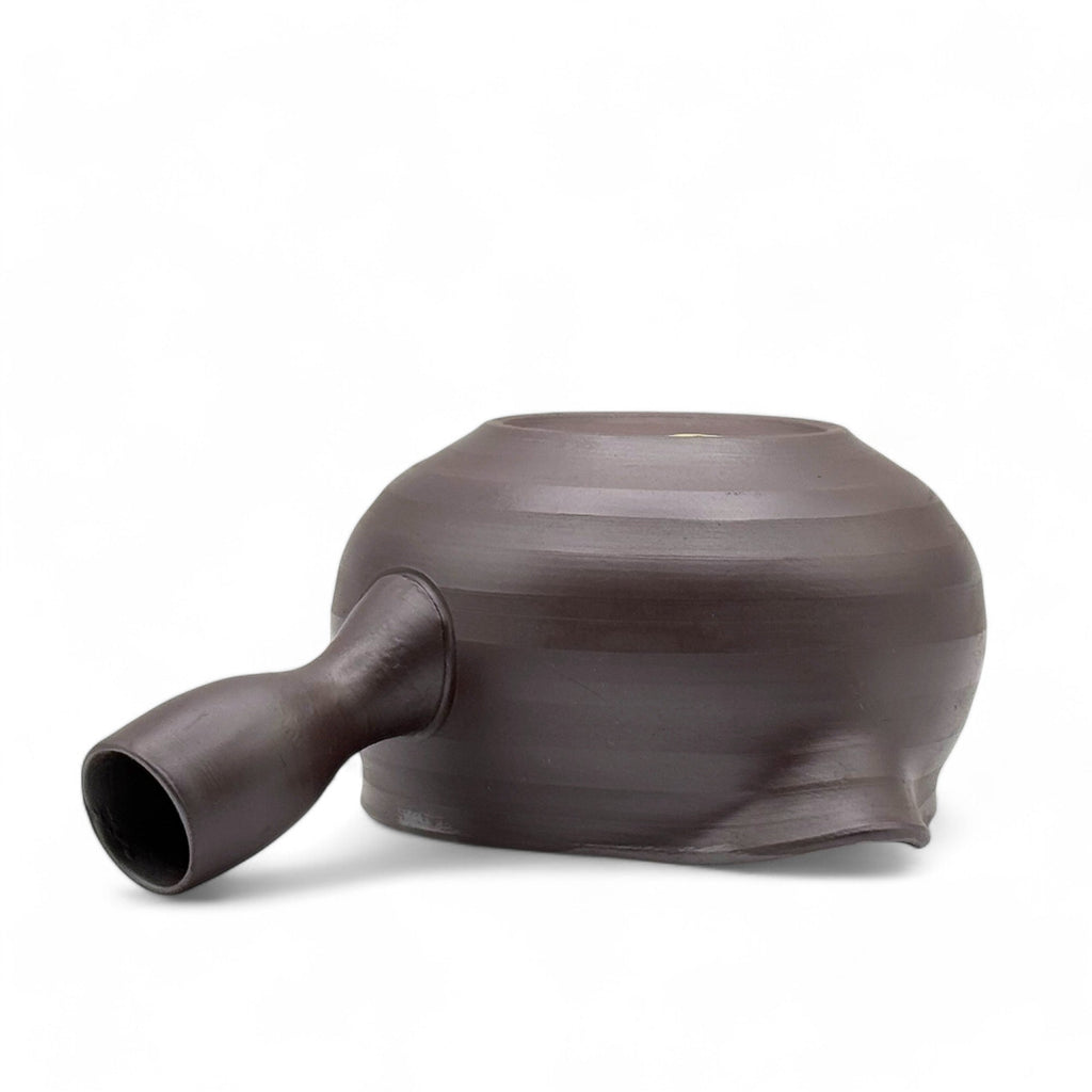 Inoue Tea Muji Samashi Banko-yaki Black Yuzamashi - Japanese Water Cooler, showing a black ceramic yuzamashi for cooling tea.