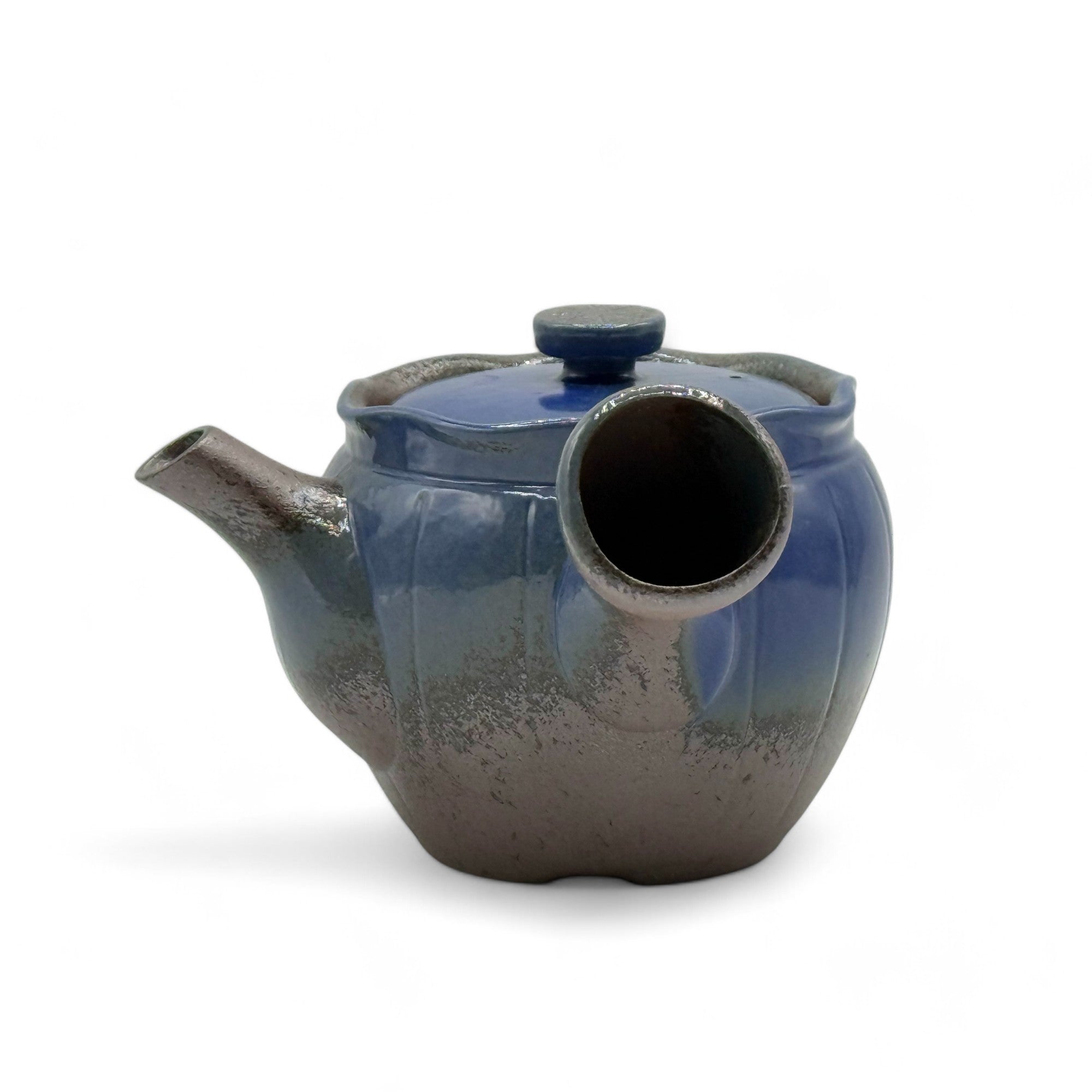 Inoue Tea Maruyoshi Toki Blue Banko-yaki Kyusu - Japanese Teapot, featuring a traditional design and blue glaze finish.