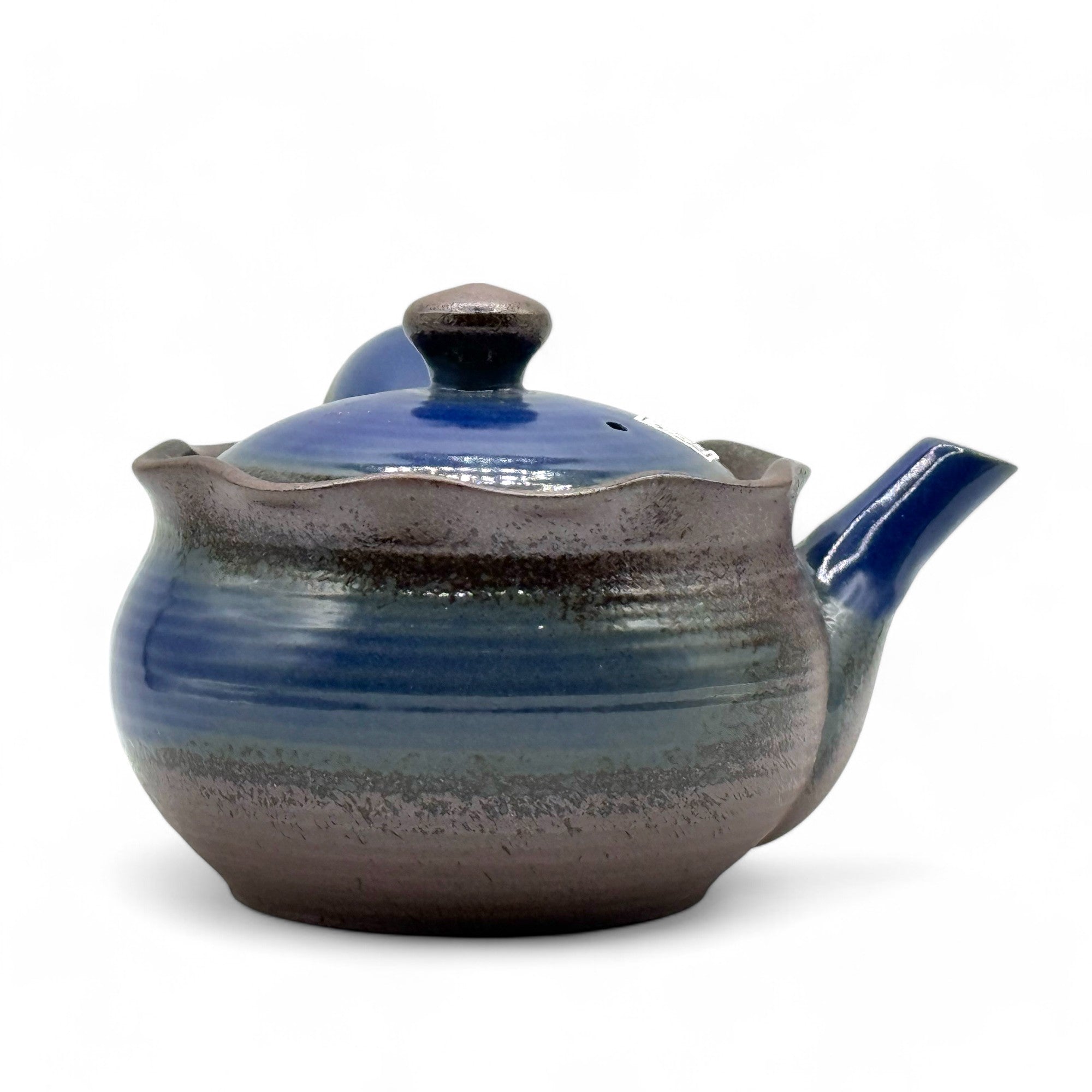 Inoue Tea Hana Mizuki Blue Banko-yaki Kyusu - Japanese Teapot, features a blue ceramic design with a traditional spout.