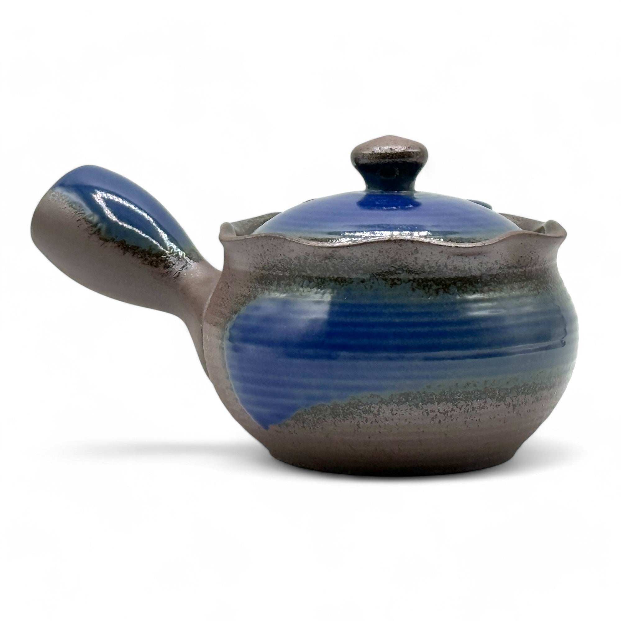 Inoue Tea Hana Mizuki Blue Banko-yaki Kyusu - Japanese Teapot, a handcrafted 13oz teapot with ergonomic handle and built-in strainer.