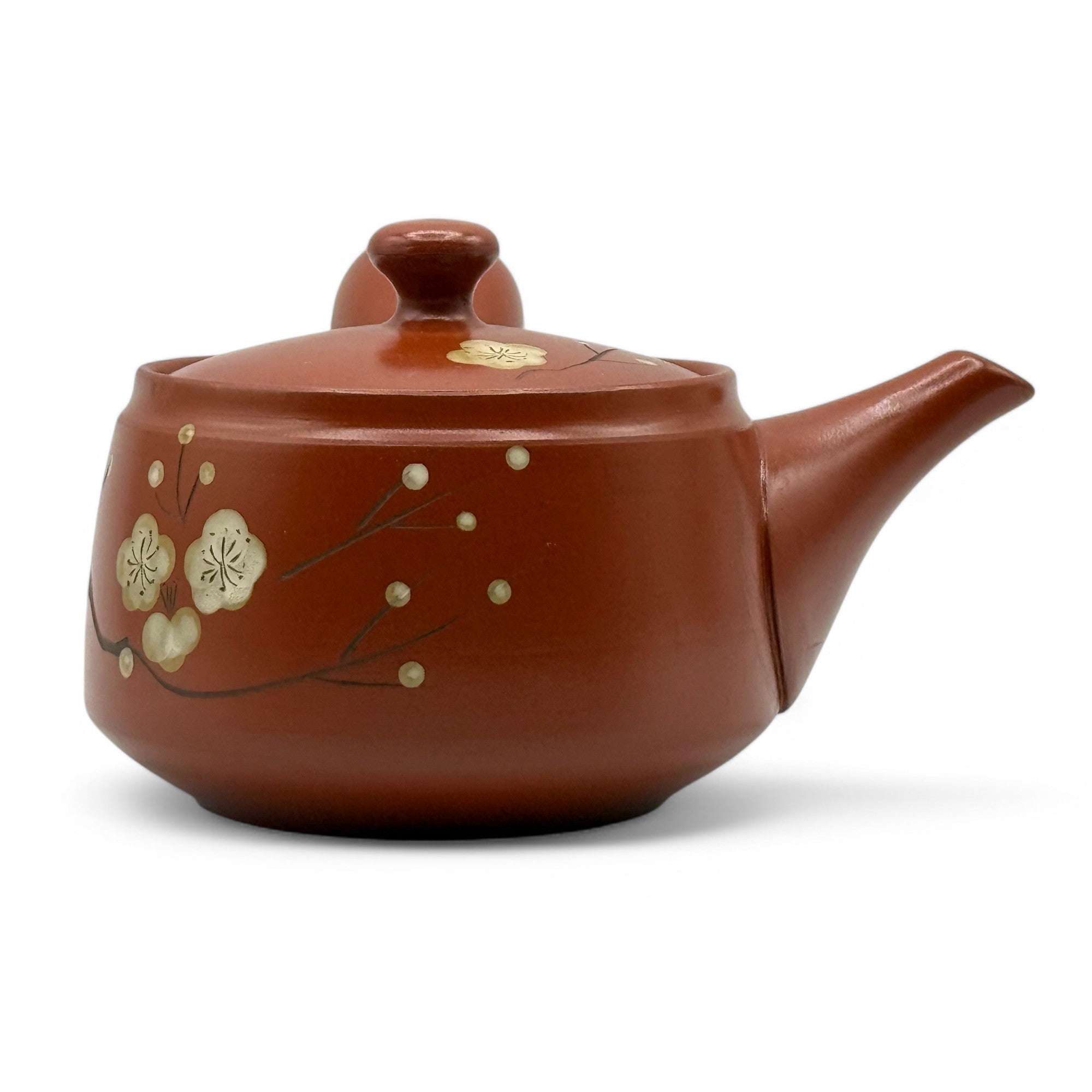 Inoue Tea Fusensaku Hakubai White Blossom Red Tokoname-yaki Kyusu - Japanese Teapot on a white background.