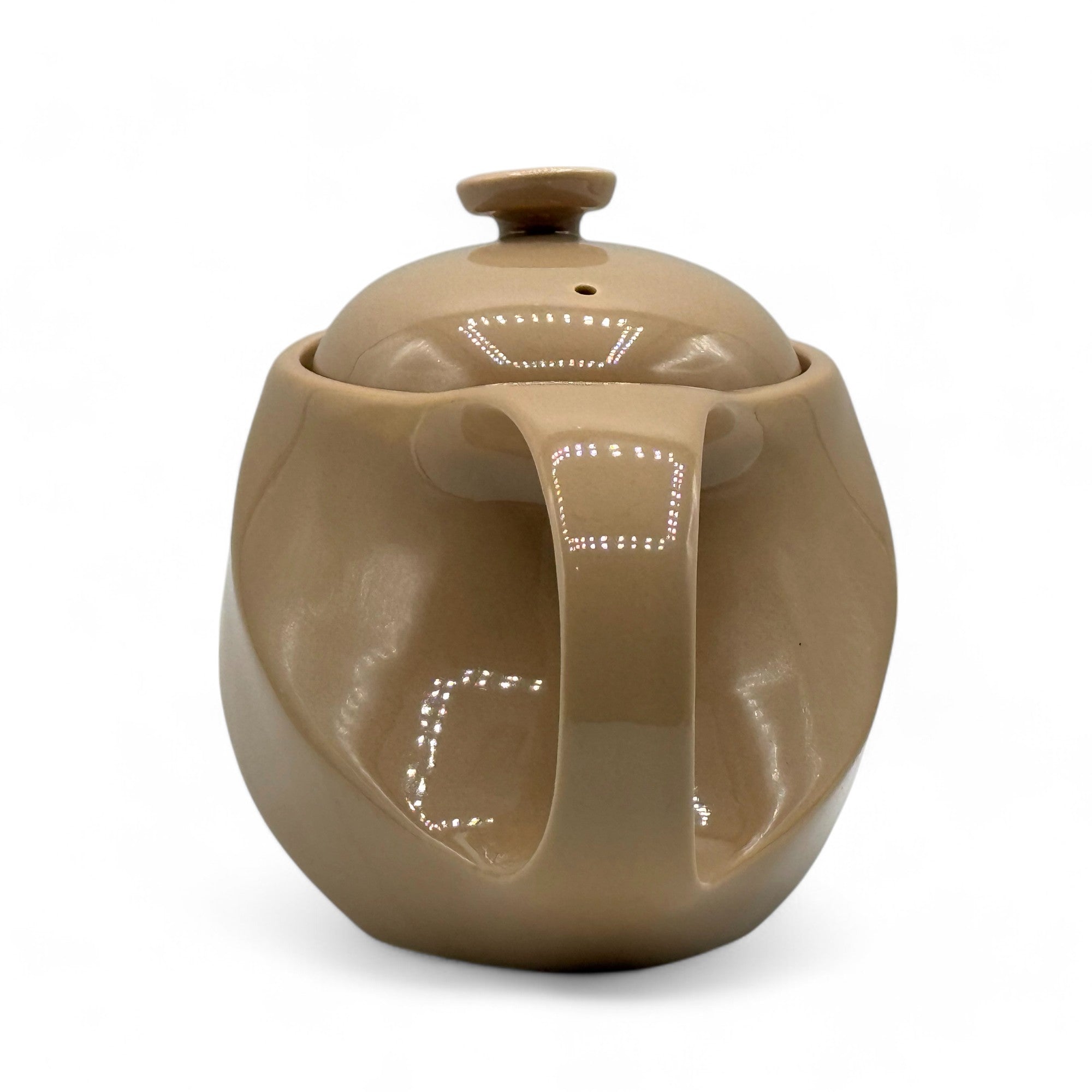 Inoue Tea Rakuchin Beige Mino-yaki Porcelain Kyusu - Japanese Teapot, showing a beige porcelain teapot with a curved spout.