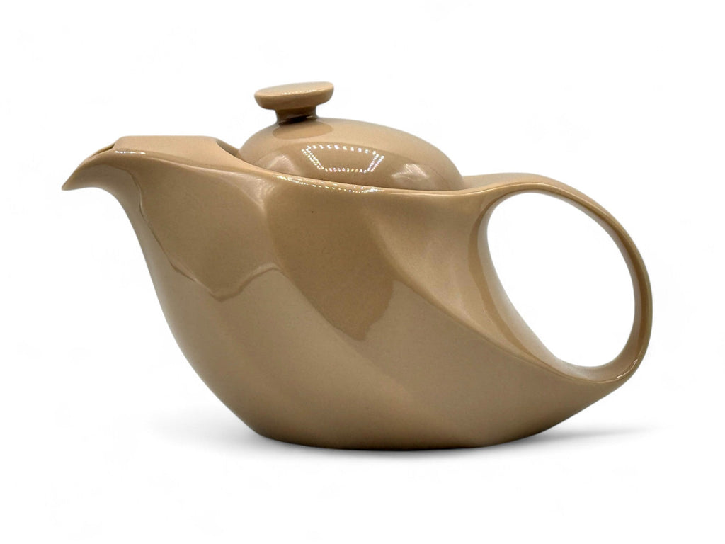 Inoue Tea Rakuchin Beige Mino-yaki Porcelain Kyusu - Japanese Teapot, featuring a beige porcelain design suitable for tea brewing.