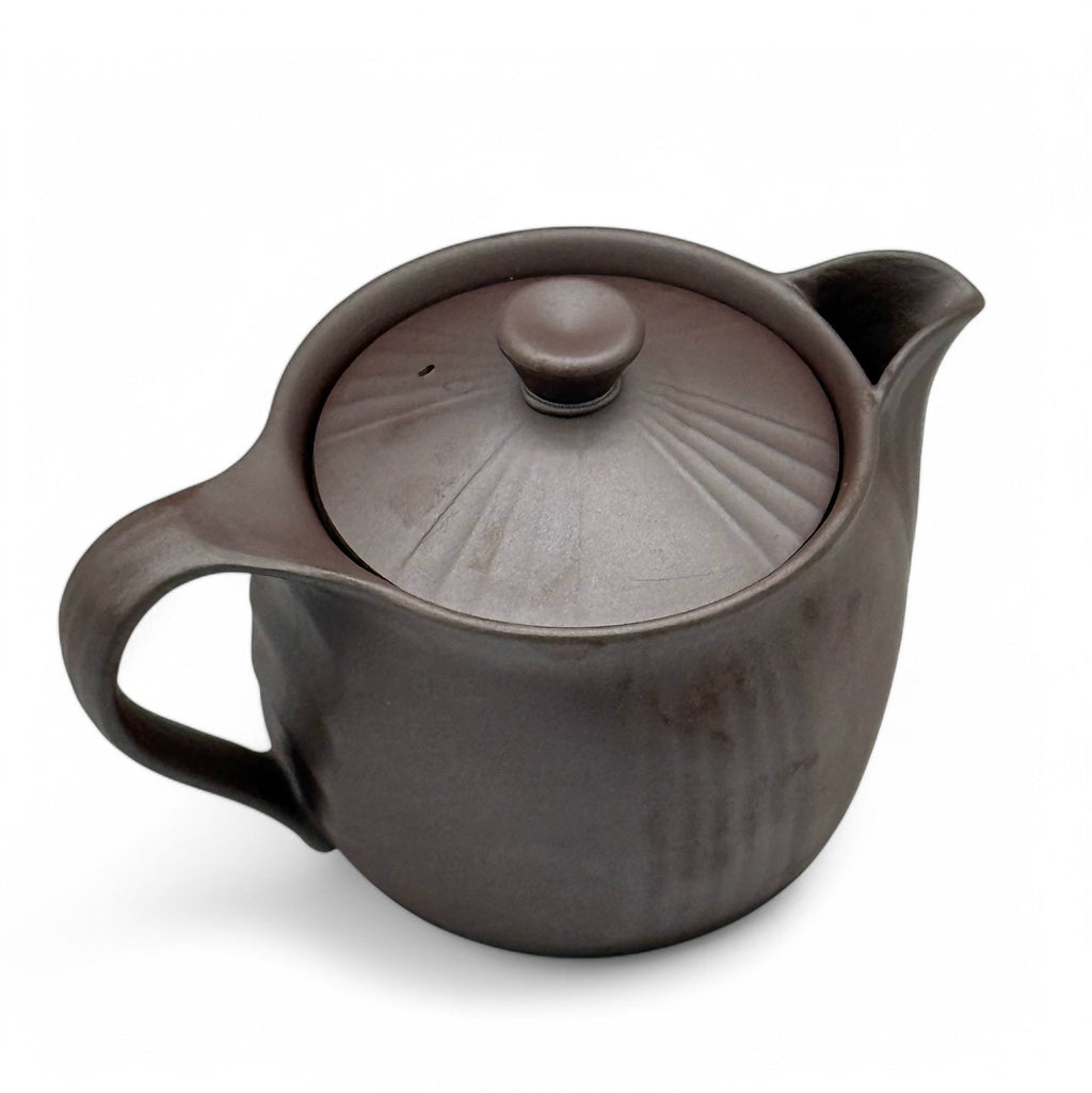 Inoue Tea Ichiro Brown Banko-yaki Kyusu - Japanese Teapot, featuring a traditional design and earthy brown color.