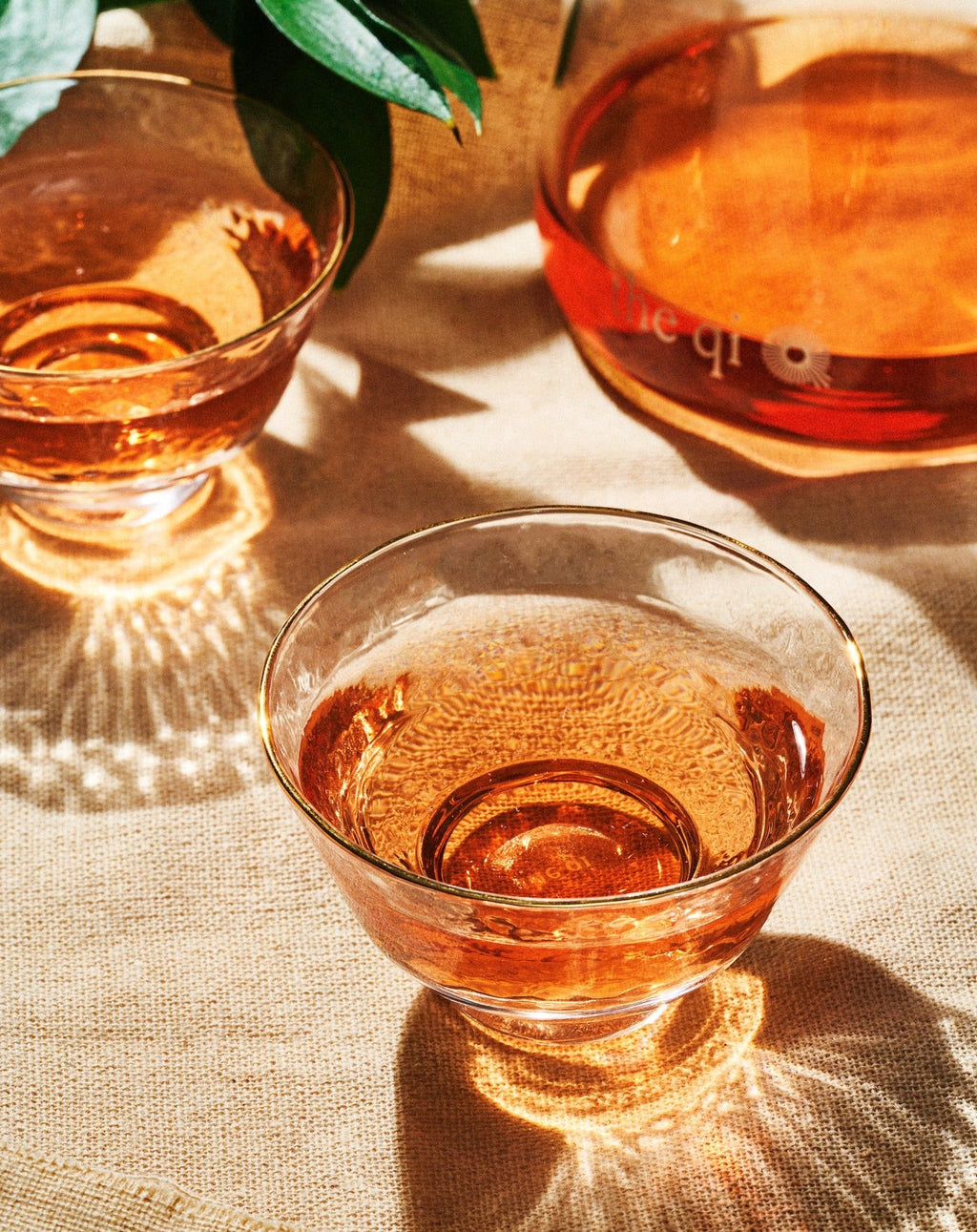 The Qi Gold rim glass cups (2)