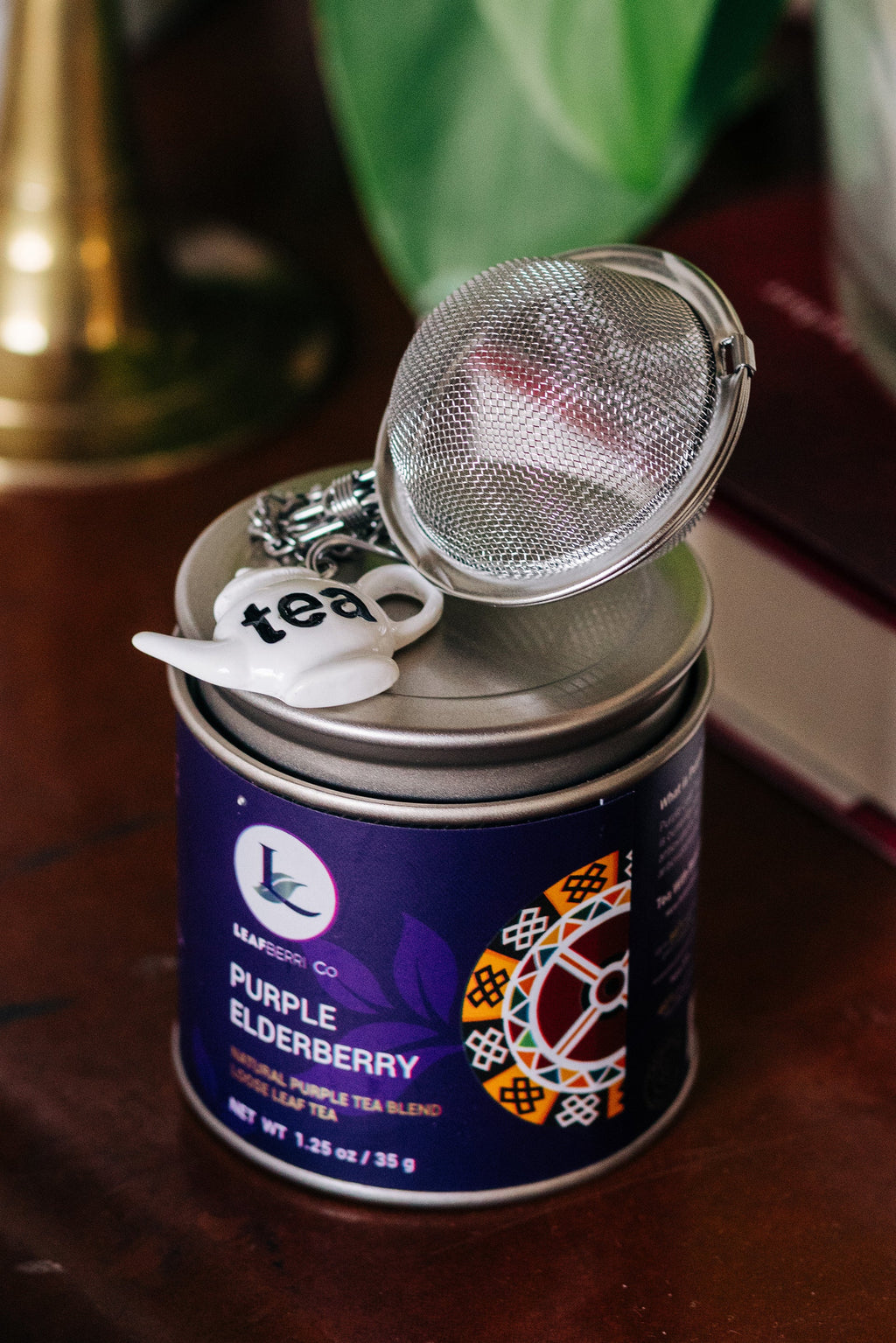 leafberri White Teapot Infuser Ball