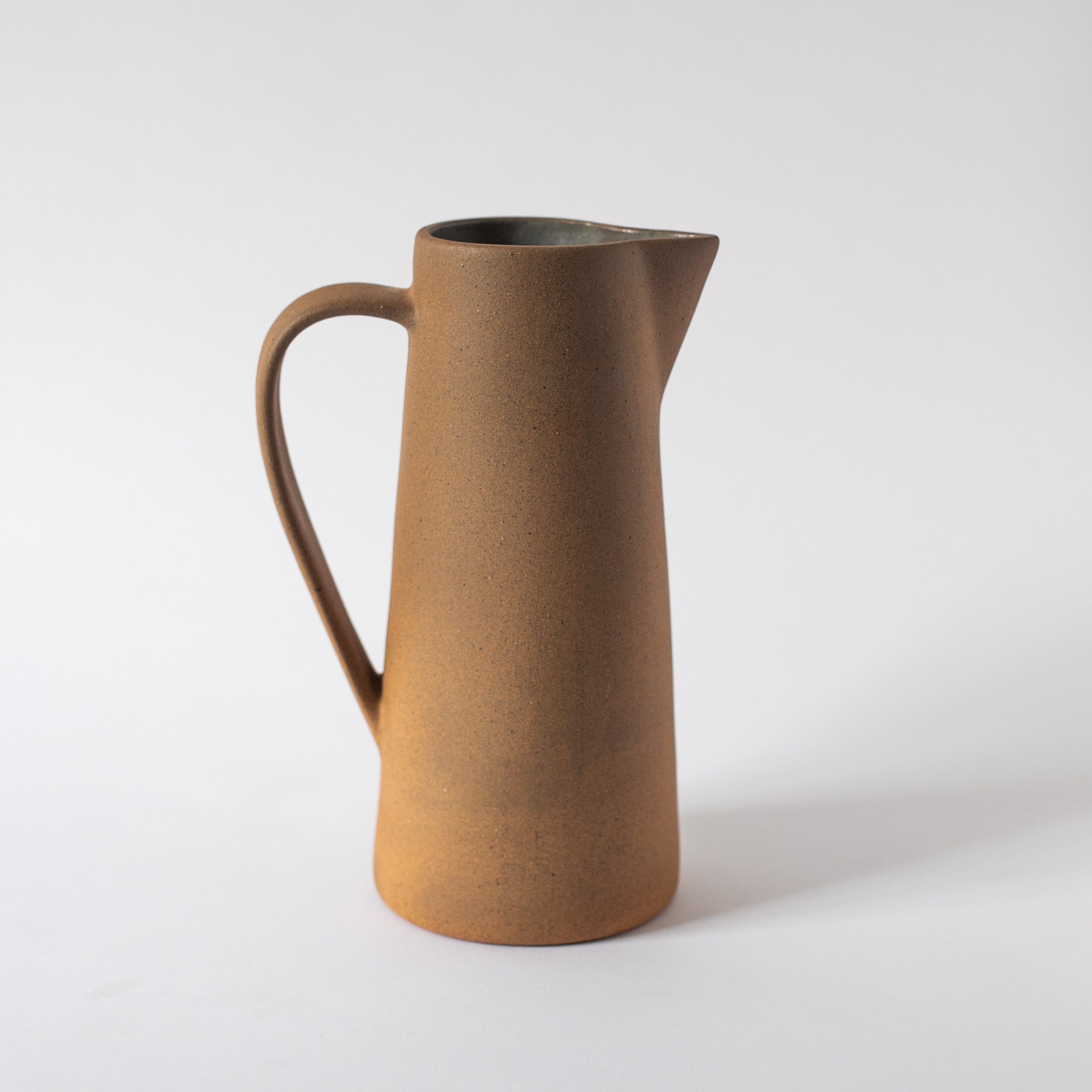 Al Centro Ceramica Tall Pitcher