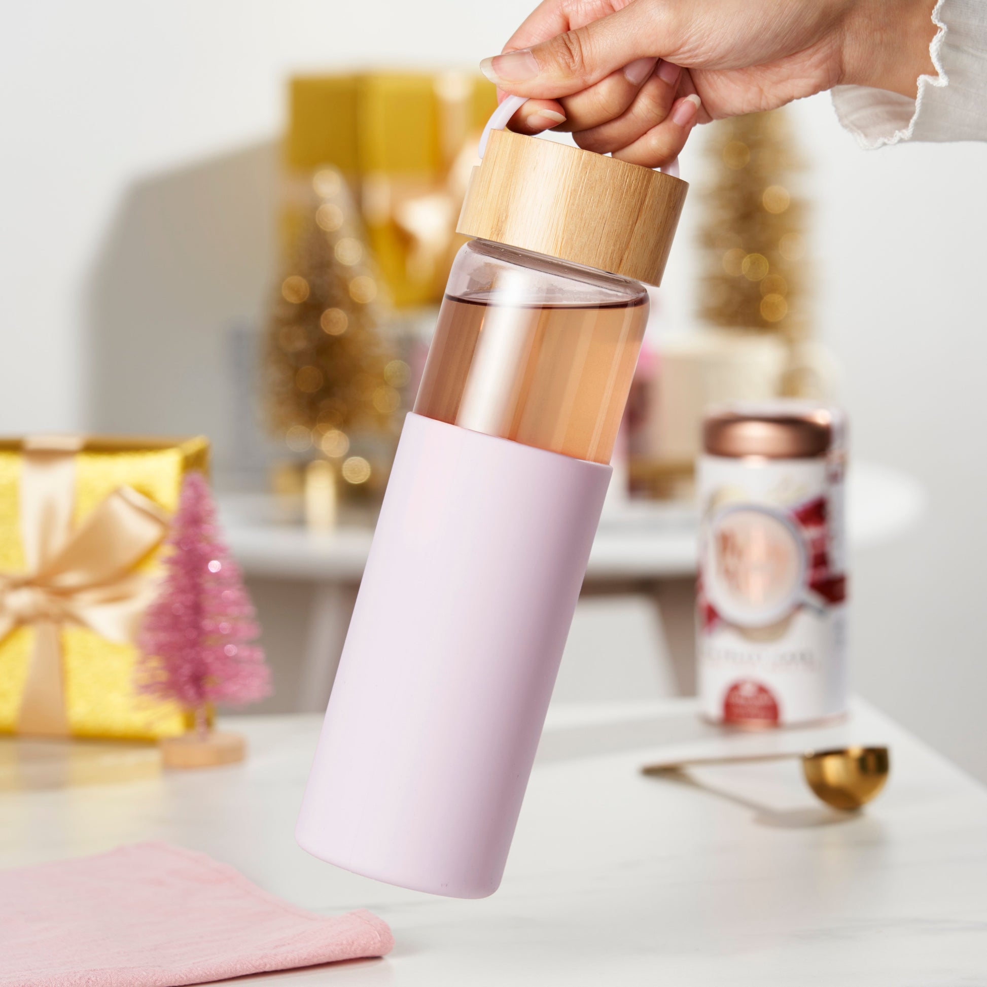 Pinky Up Dana Glass Travel Mug in Lavender