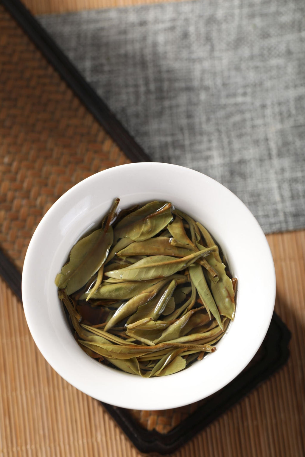 Zum Zum White Peony - Bai Mu Dan Tea