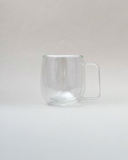 Teappo Simple Teacup, hand-blown double-wall borosilicate glass mug, 300 mL capacity, microwave safe, lightweight design.