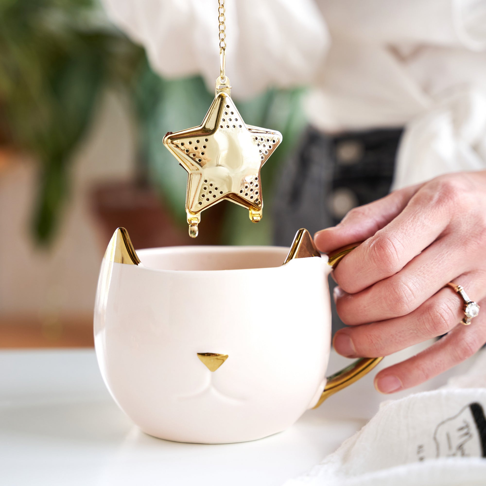 Pinky Up Star Shaped Tea Infuser
