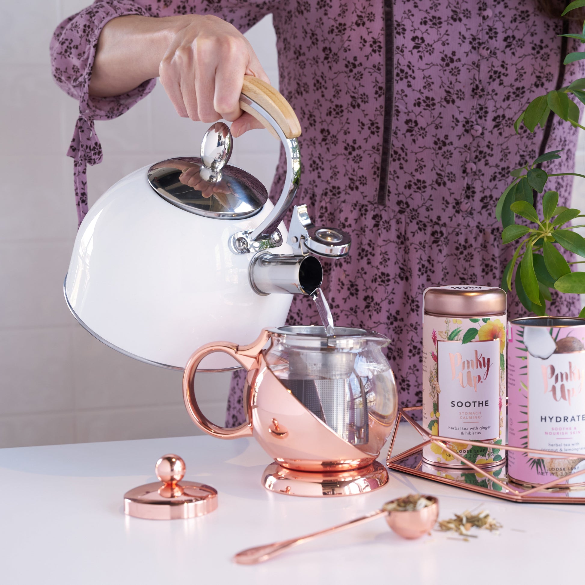 Pinky Up Presley White Tea Kettle