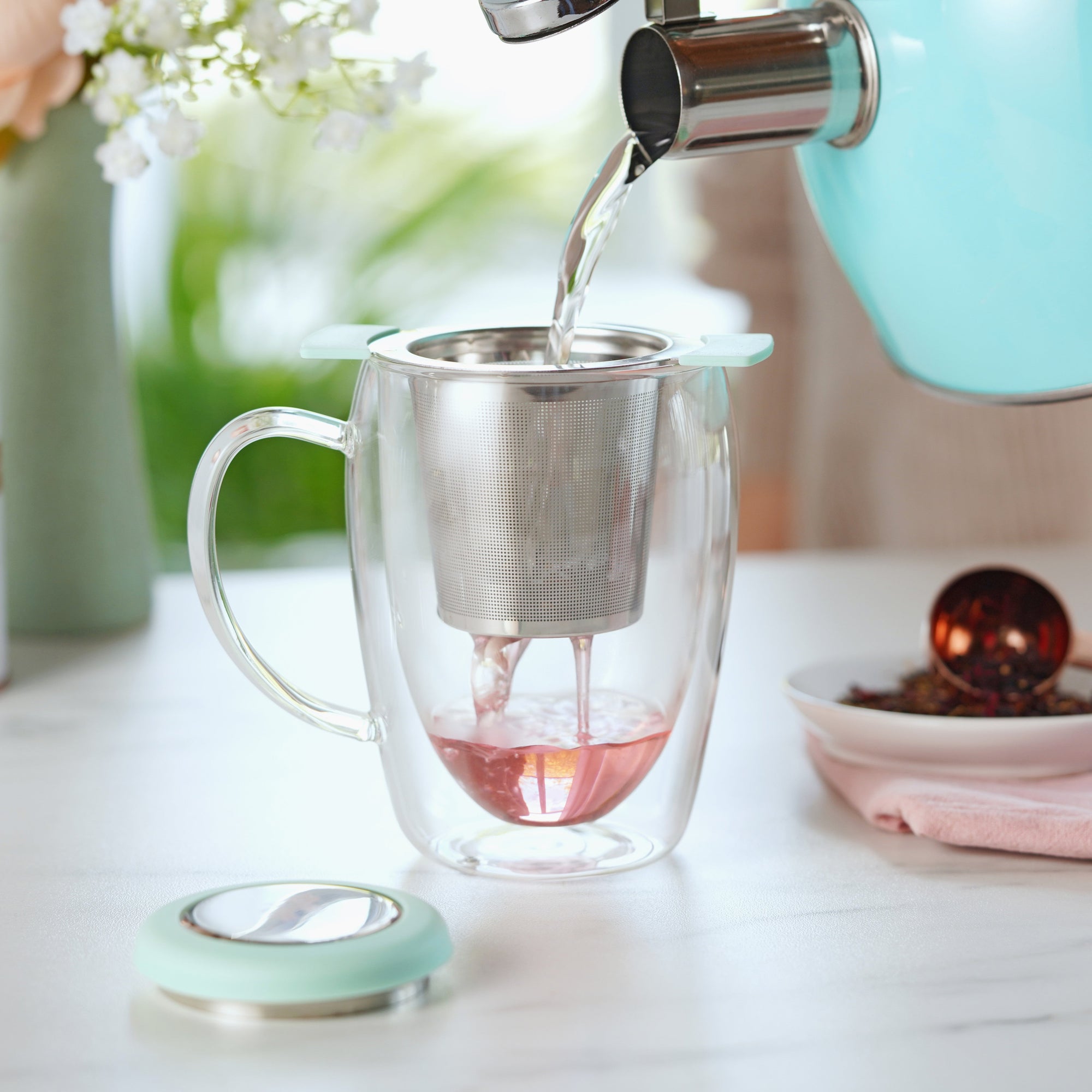Pinky Up Erin Universal Tea Infuser in Turquoise